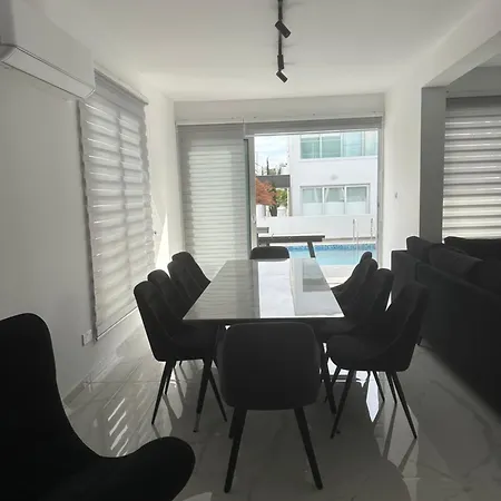 Destalo Apartment Larnaca